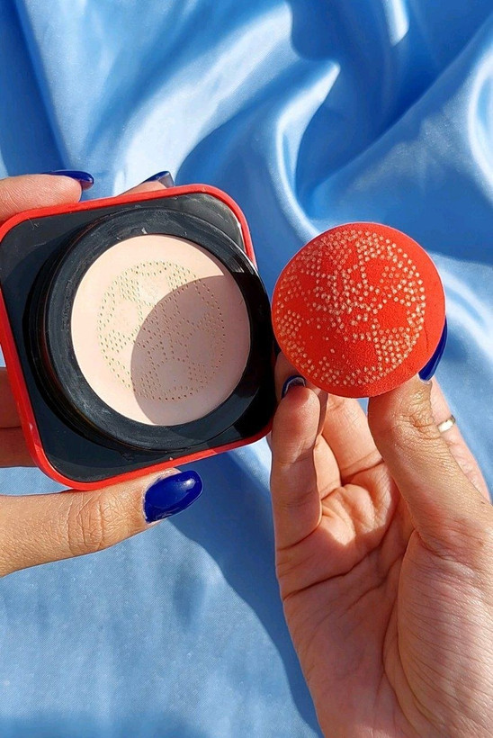 کوشن یانگمی مدل Love با پوشش عالی، ماندگاری طولانی و SPF